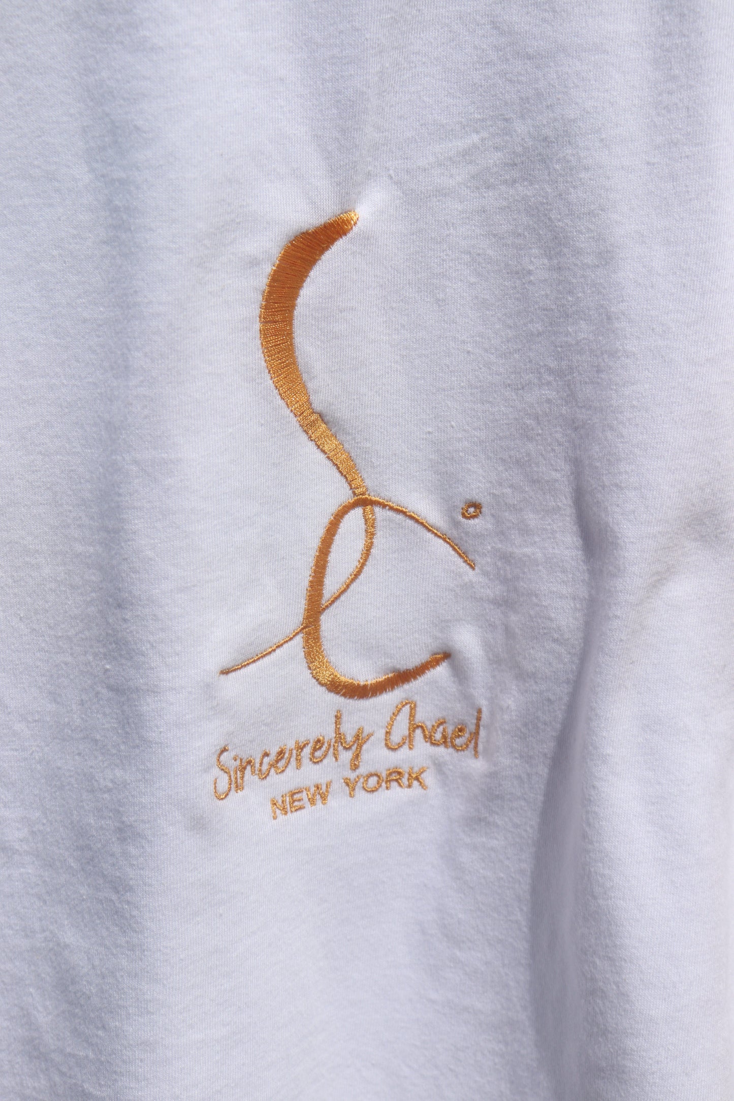 SCNY 10432 | Sweet Tooth Prayer Changes Things Messenger Tee
