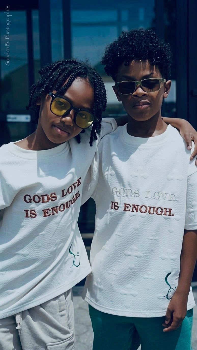 SCNY 10431 | ‘Gods Love Is Enough’ Messenger Boxy
