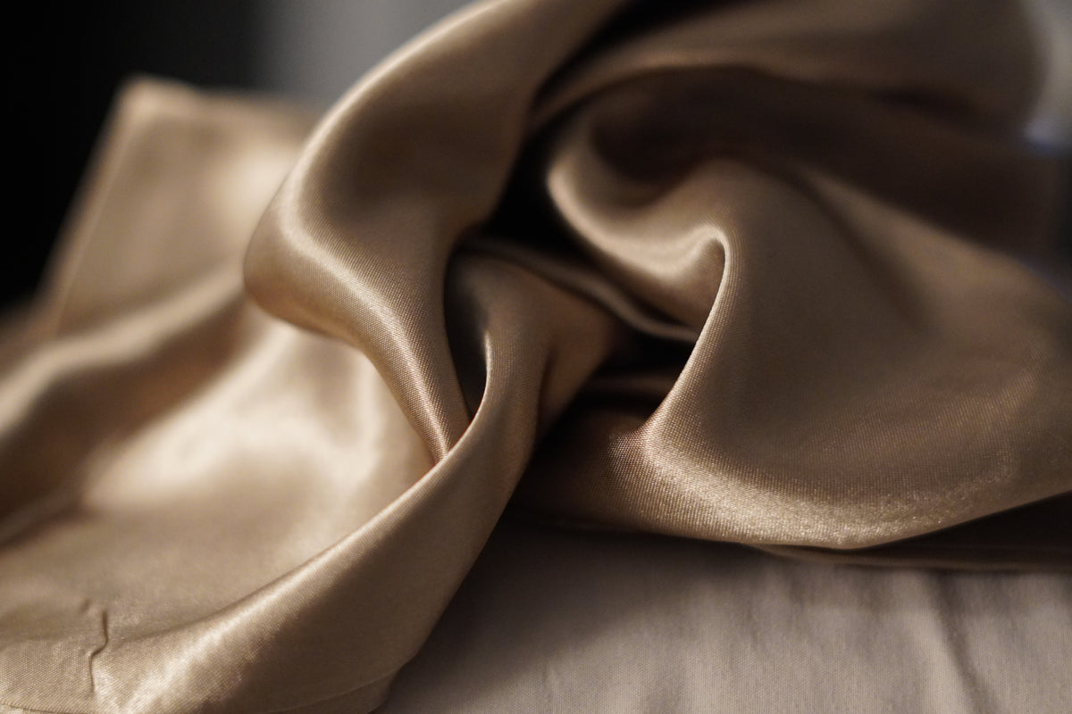 SCNY 10414 | Temple Reset™ Cool-Touch Satin Pillowcase